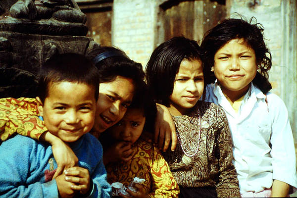 Kinder in Nepal