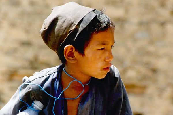 Kinder in Nepal